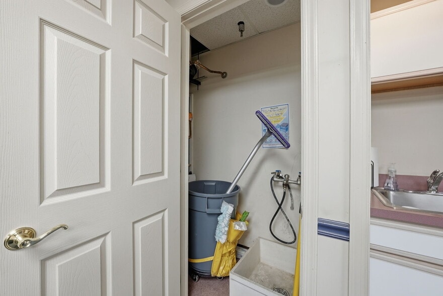 More Photos Of 1 Wormans Mill Ct, Frederick Warehouse For Sale