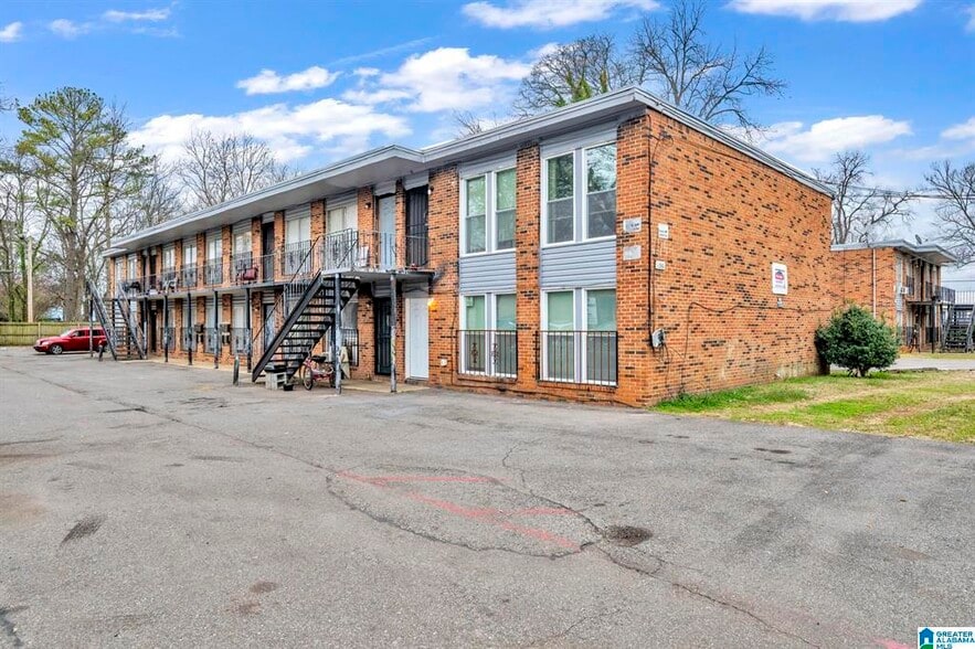 Primary Photo Of 137 59th St N, Birmingham Apartments For Sale
