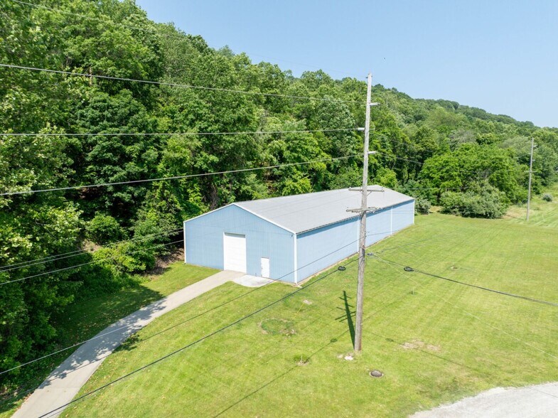 More Photos Of 5539 Gundy Dr, Midvale Industrial For Sale