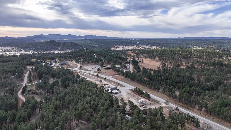 More Photos Of 1116 N 5th St, Custer Trailer Camper Park For Sale