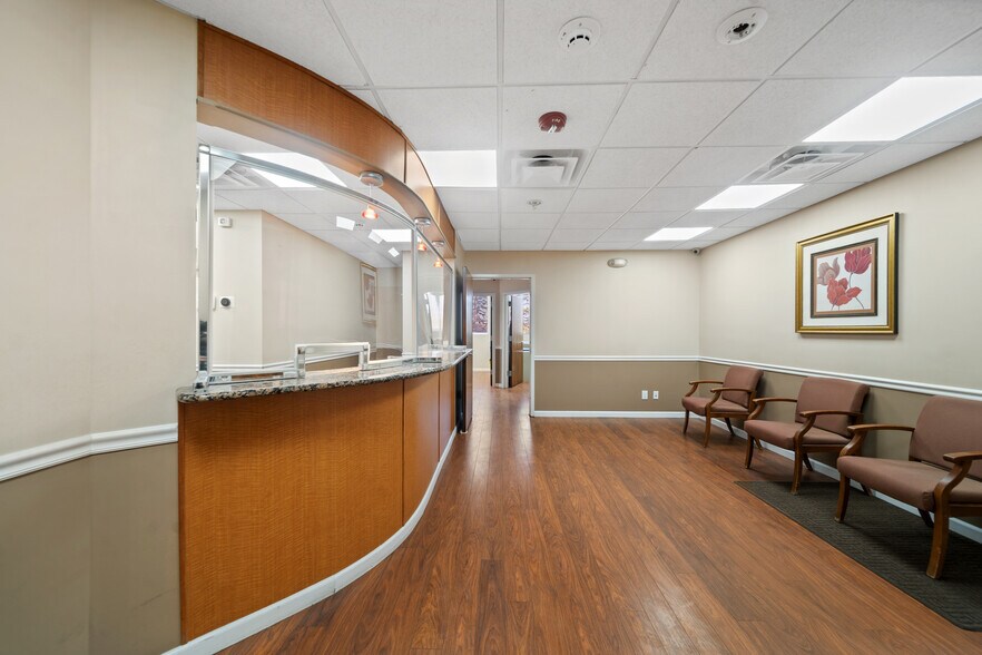 More Photos Of 1575 Hillside Ave, New Hyde Park Medical For Sale