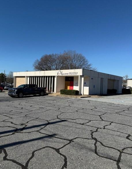 More Photos Of 2039 10th Ave, Columbus Medical For Lease
