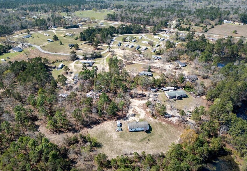More Photos Of 1081 Davis Cir, Thomson Manufactured Housing Mobile Home Park For Sale