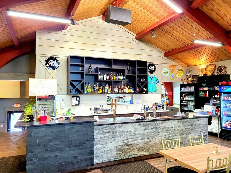 More Photos Of 394 Alfred St, Corunna Restaurant For Sale