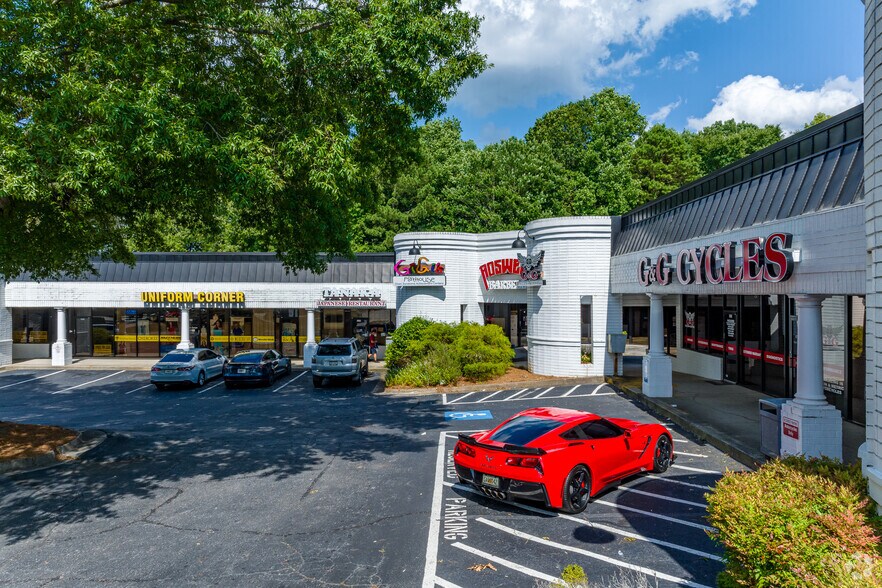 More Photos Of 11235 Alpharetta Hwy, Roswell Storefront For Lease