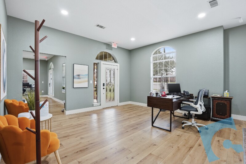 More Photos Of 7956 Davis Blvd, North Richland Hills Medical For Sale