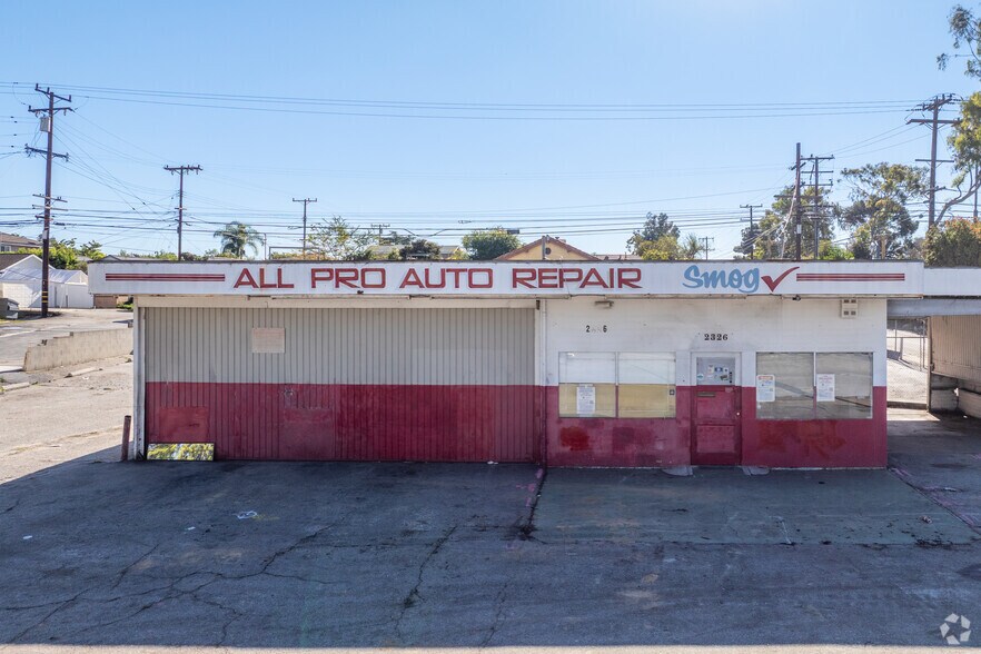 More Photos Of 2316-2326 Torrance Blvd, Torrance Bar For Sale