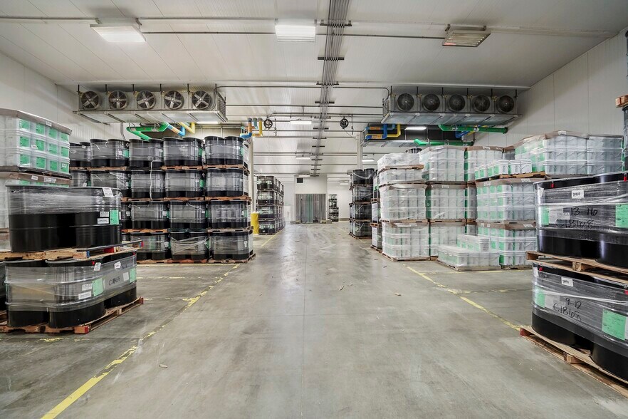 More Photos Of 830 Sycamore Rd, Arvin Refrigeration Cold Storage For Lease