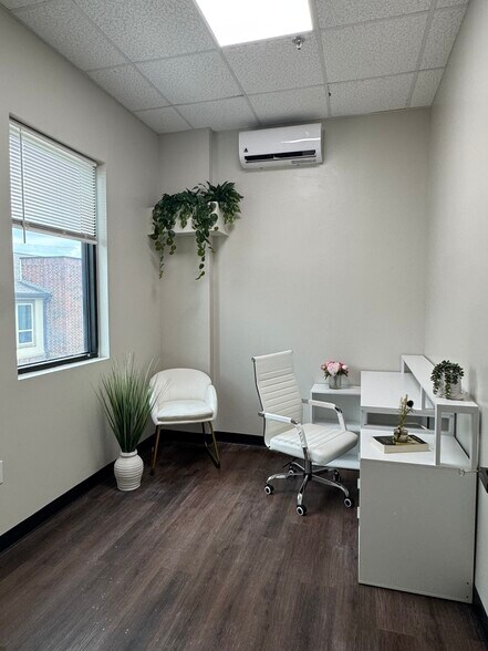 More Photos Of 2941 Broadway Bend Dr, Pearland Office For Lease