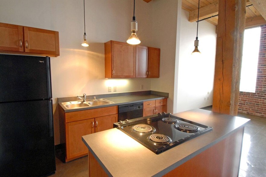 More Photos Of 1726 Champa St, Denver Office Residential For Lease
