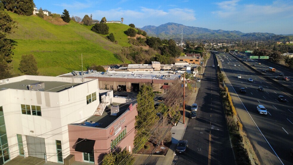 More Photos Of 2850 Camino Diablo, Walnut Creek Light Manufacturing For Lease