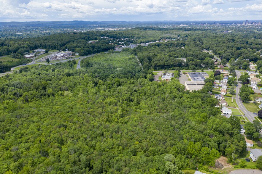 More Photos Of 2090 Berlin Tpke, Wethersfield Land For Sale