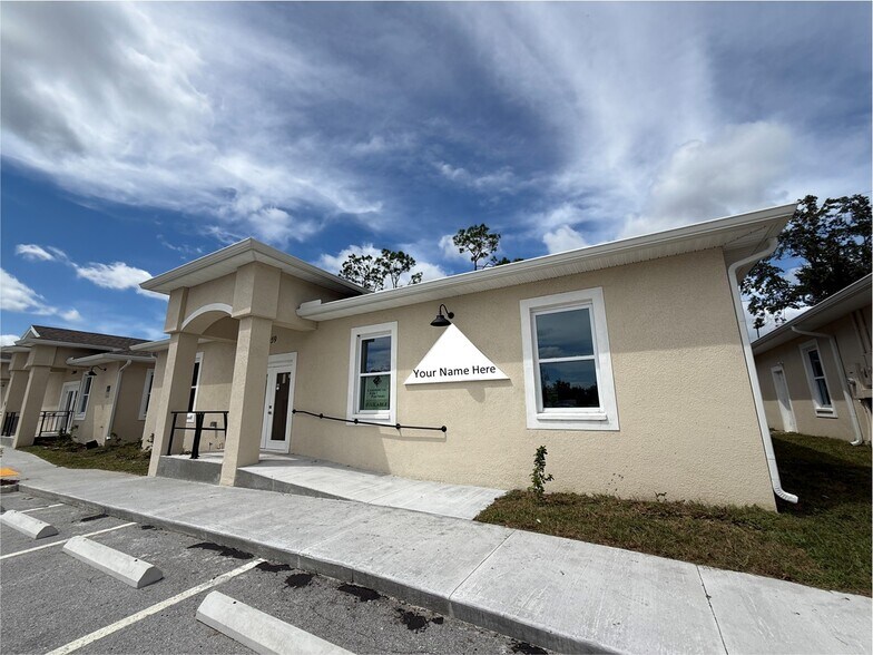 Primary Photo Of 23059 Tabak Ln, Land O' Lakes Office For Sale