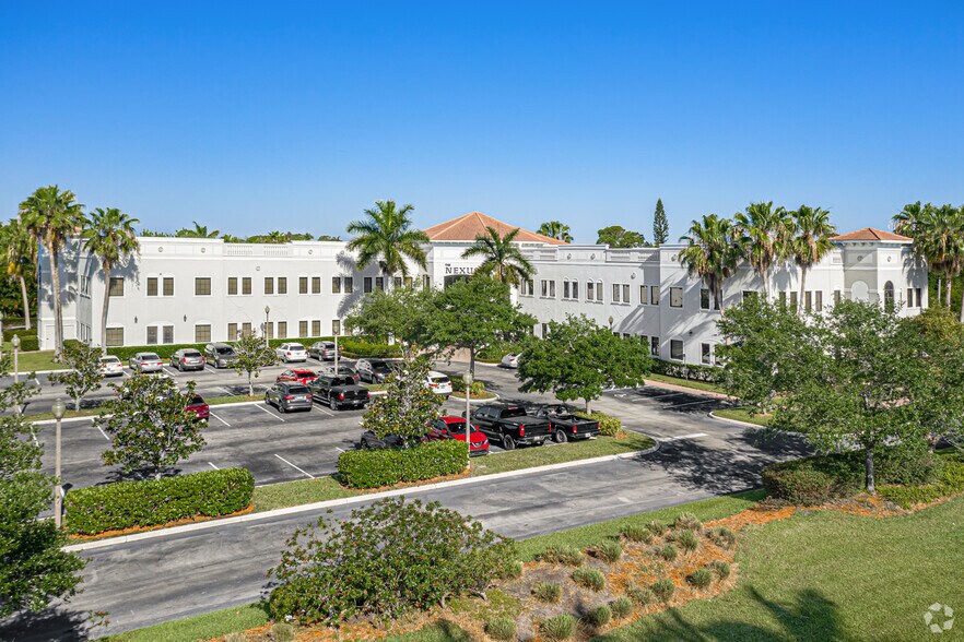 Primary Photo Of 850 NW Federal Hwy, Stuart Office For Lease