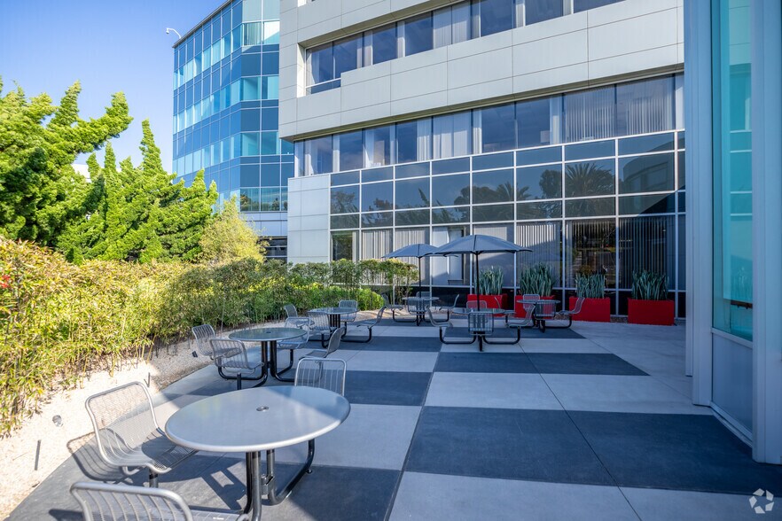 More Photos Of 3611 Valley Centre Dr, San Diego Office For Lease