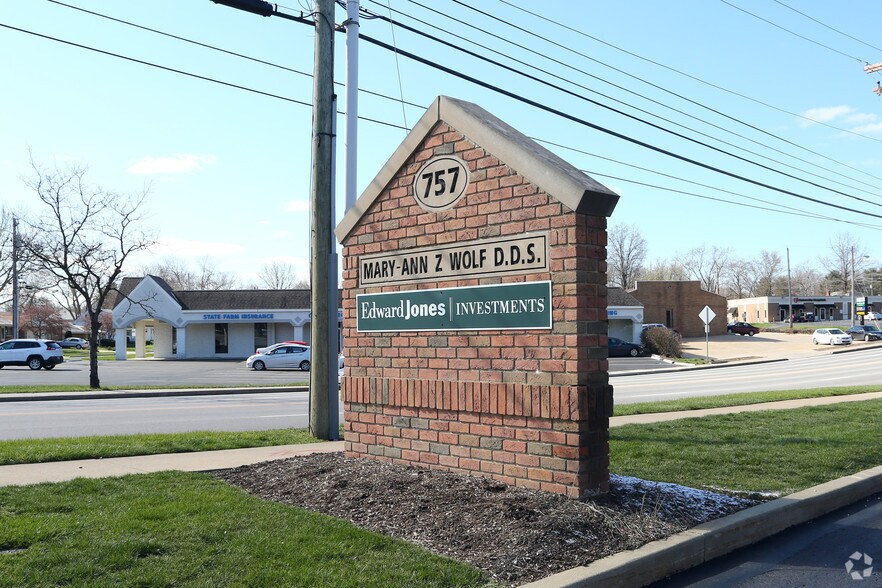 More Photos Of 757 Graham Rd, Cuyahoga Falls Medical For Lease