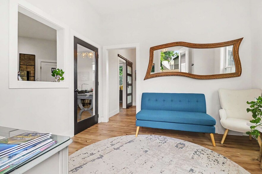 More Photos Of 25 Valley St, Clayton Office Residential For Sale