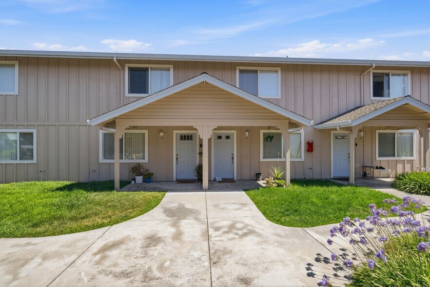 More Photos Of 2220 Chanticleer Ave, Santa Cruz Apartments For Sale