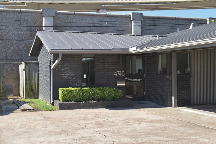 More Photos Of 4743-4745 Merwin St, Houston Office For Lease