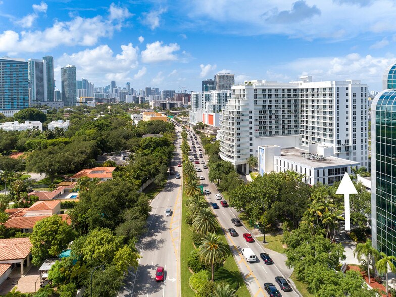 More Photos Of 4300 Biscayne Blvd, Miami Office Residential For Lease