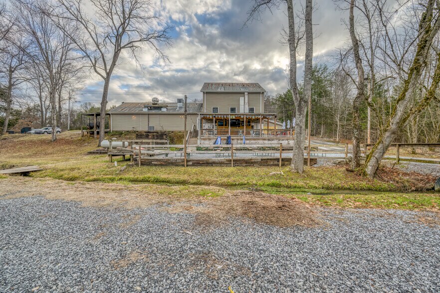 More Photos Of 4903 N Roan St, Johnson City Restaurant For Sale