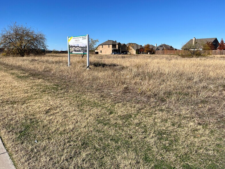 More Photos Of East Bailey Boswell Rd, Saginaw Unknown For Lease