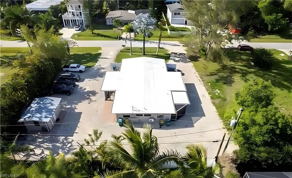 More Photos Of 726 Park ave, Naples Multifamily For Sale