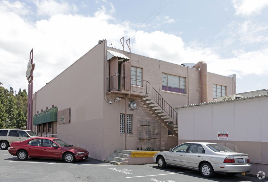More Photos Of 24045-24047 Mission Blvd, Hayward Restaurant For Sale