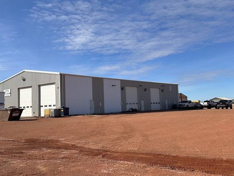 More Photos Of 10911 27J St SW, Dickinson Warehouse For Sale