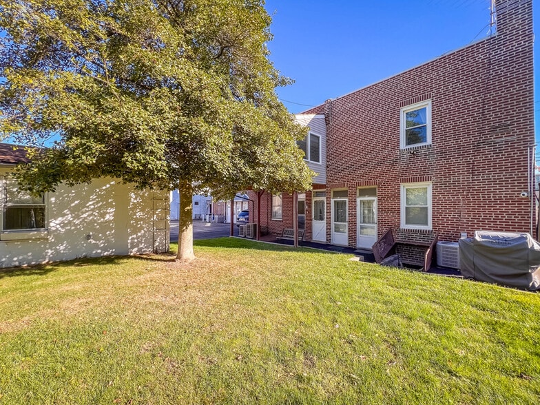 More Photos Of 138 Bellevue Ave, Penndel Office Residential For Lease