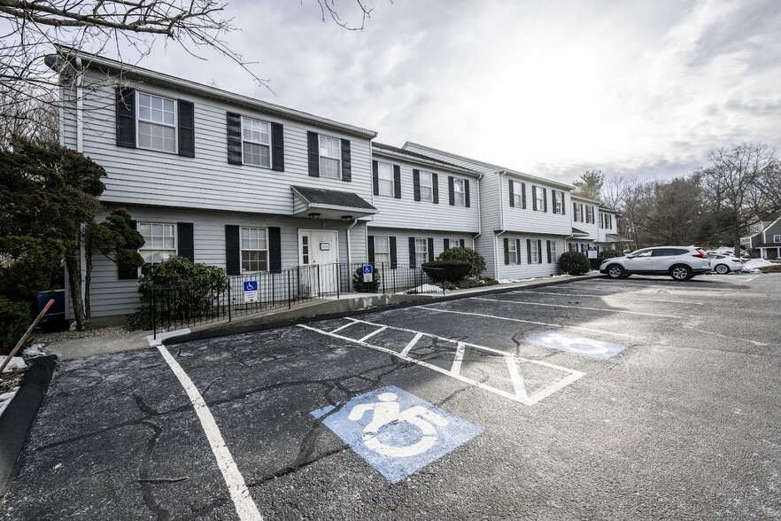 More Photos Of 11 Woodland Rd, Madison Medical For Sale