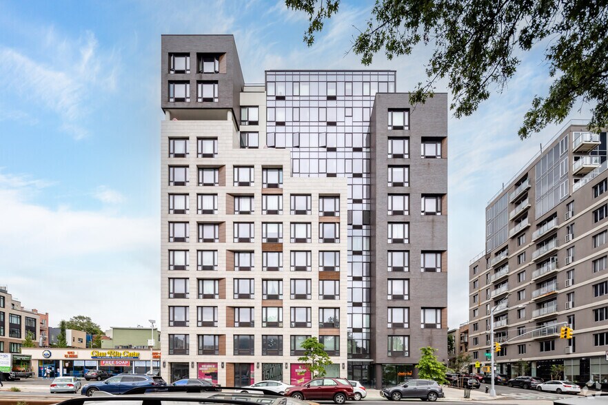 More Photos Of 635 4th Ave, Brooklyn Apartments For Lease