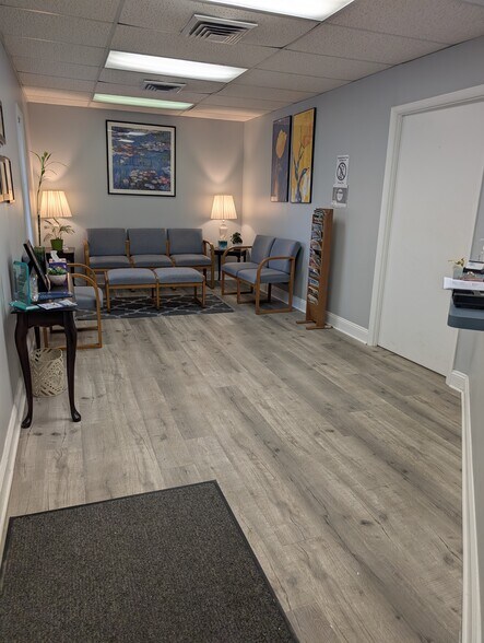 More Photos Of 10875 Main St, Fairfax Medical For Lease