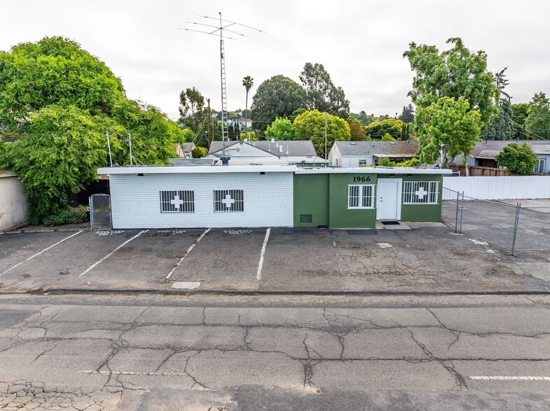 More Photos Of 1966 Broadway St, Vallejo Storefront For Sale