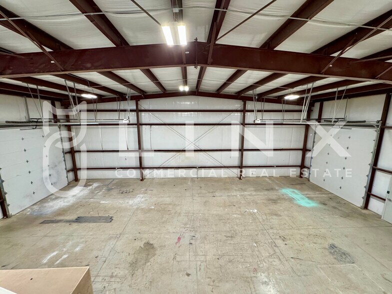 More Photos Of 448 Commerce Dr, Hurricane Warehouse For Sale