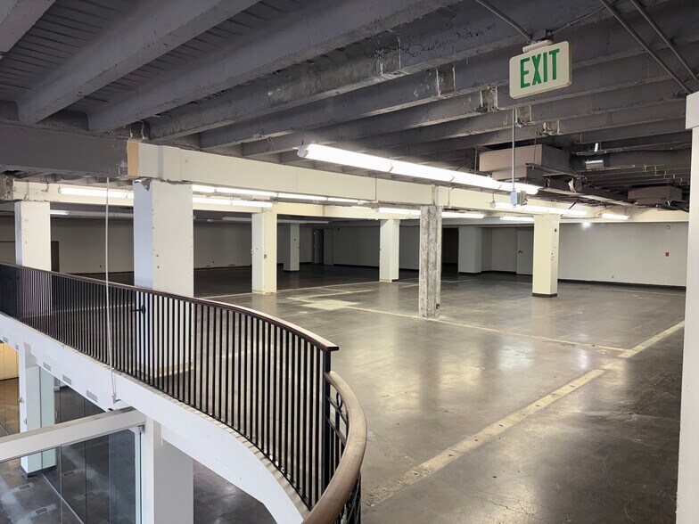 More Photos Of 234 SW Broadway, Portland Office For Lease