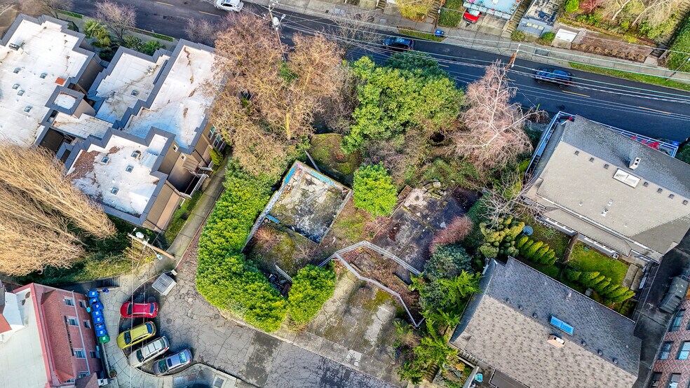 More Photos Of 1020 Bellevue Ct E, Seattle Land For Sale