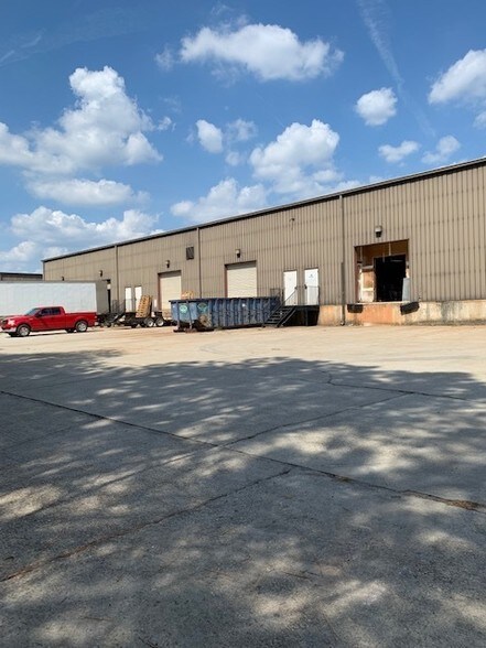 More Photos Of 164 Andrew Dr, Stockbridge Light Distribution For Sale