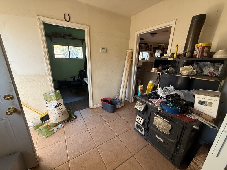 More Photos Of 3925 Lake Isabella Blvd, Bodfish General Retail For Sale