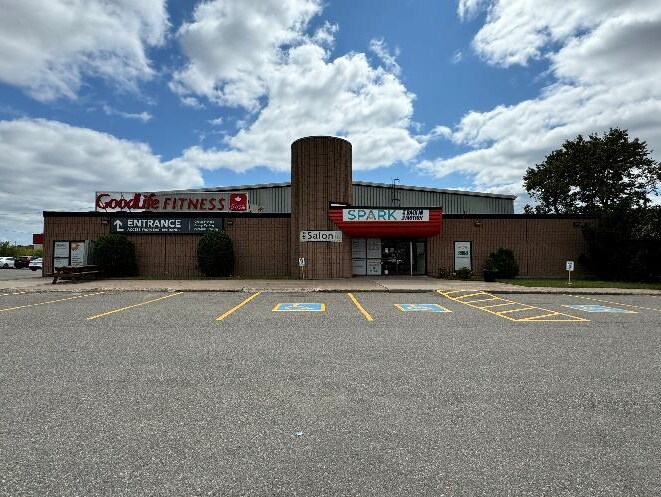 More Photos Of 589 2nd Line E, Sault Ste Marie Health Club For Sale
