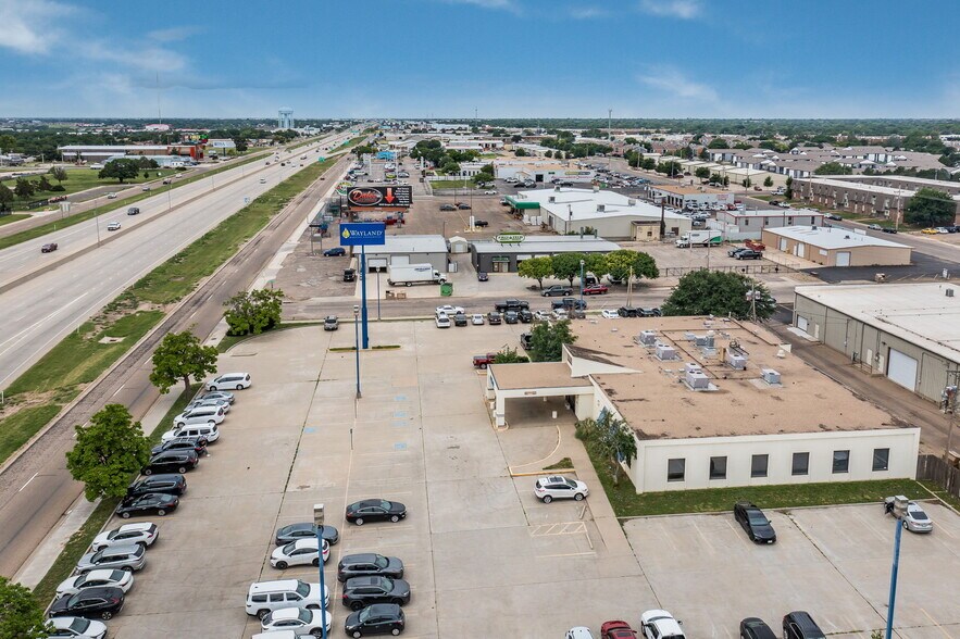 More Photos Of 4530 Canyon Dr, Amarillo Freestanding For Sale