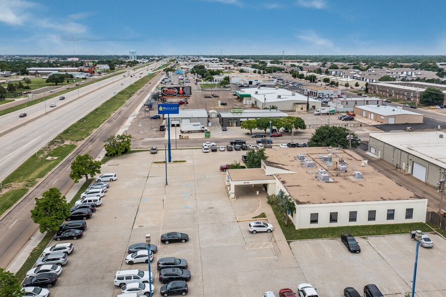 More Photos Of 4530 Canyon Dr, Amarillo Freestanding For Sale