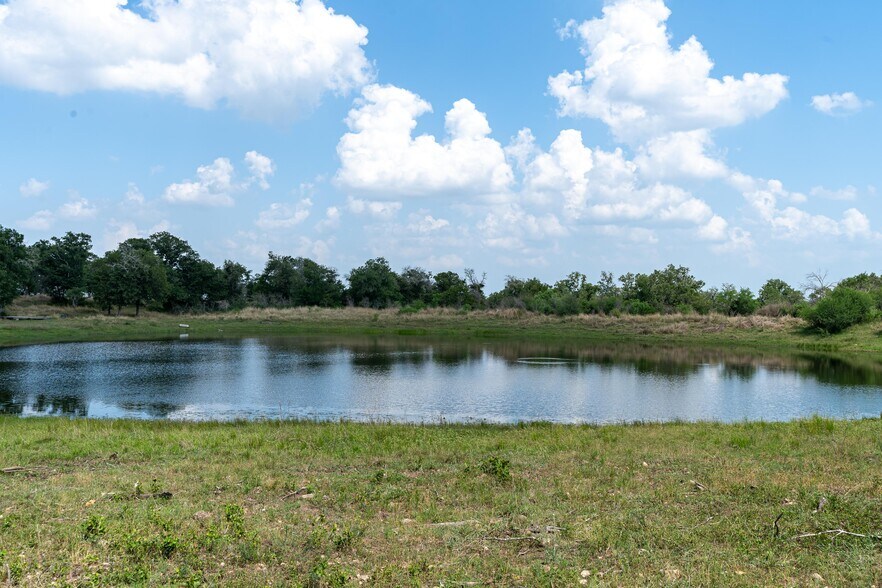More Photos Of Gravel Pit @ Kingsbury Rd, Seguin Land For Sale