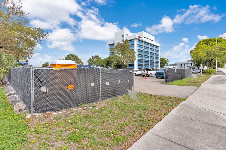 More Photos Of 7240 NW 12th St, Miami Land For Lease
