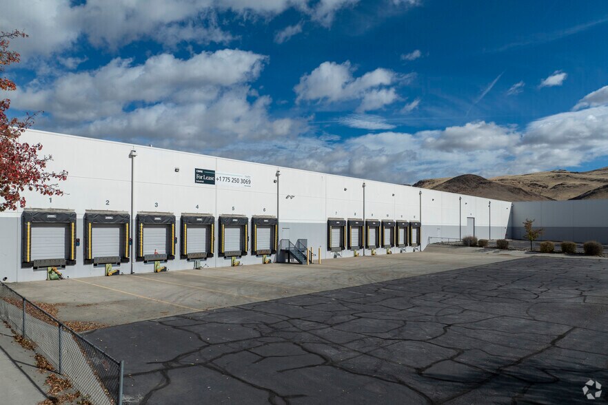 More Photos Of 1802 Brierley Way, Sparks Warehouse For Lease