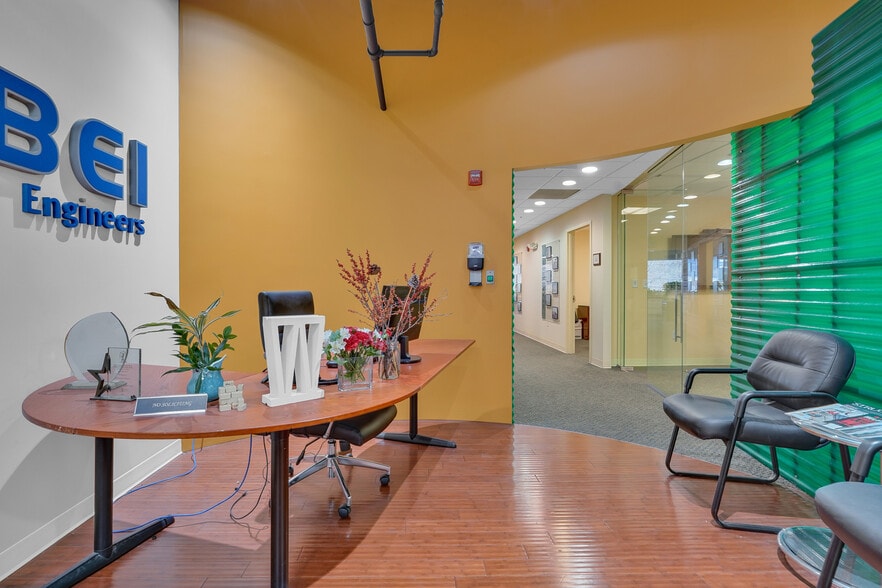 More Photos Of 3930 Pender Dr, Fairfax Medical For Lease