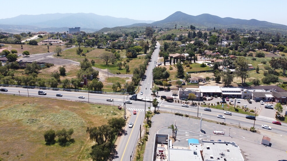 More Photos Of 13889 Campo Rd, Jamul Unknown For Lease