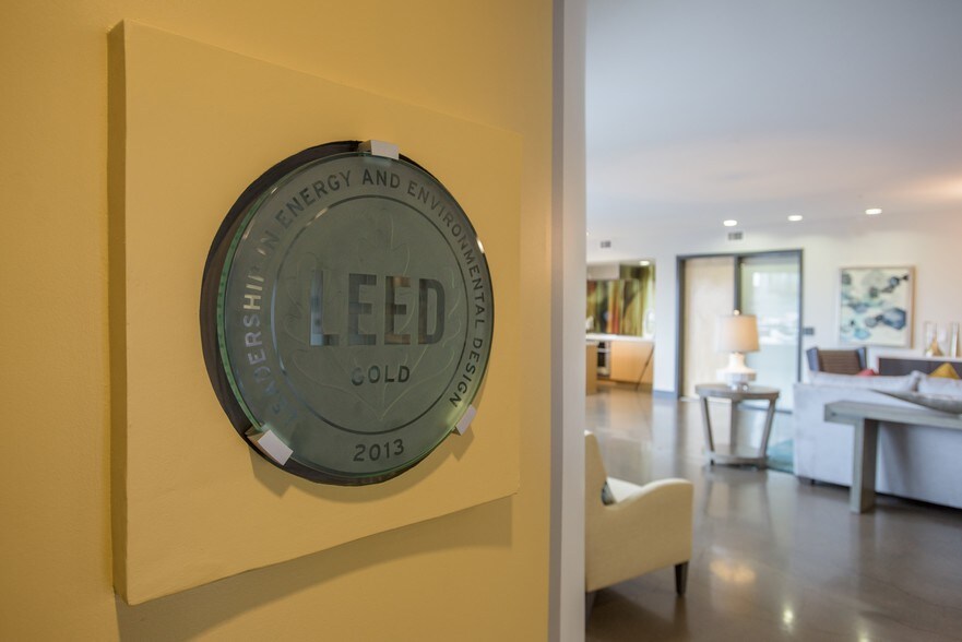 More Photos Of 2424-2434 W Caithness Pl, Denver Apartments For Lease