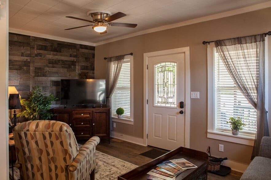 More Photos Of 1460 Main St, Grand Junction Multifamily For Sale