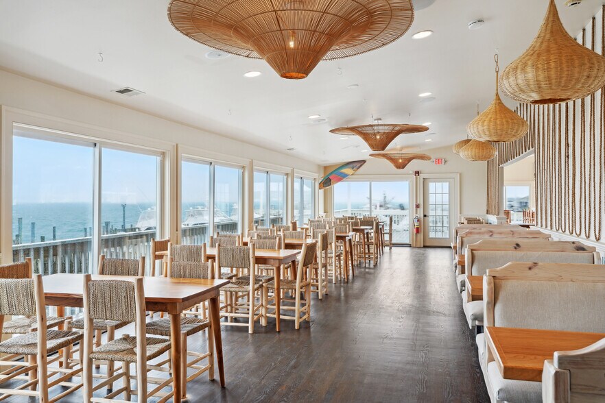 More Photos Of 363 Beach rd, Hampton Bays Restaurant For Sale